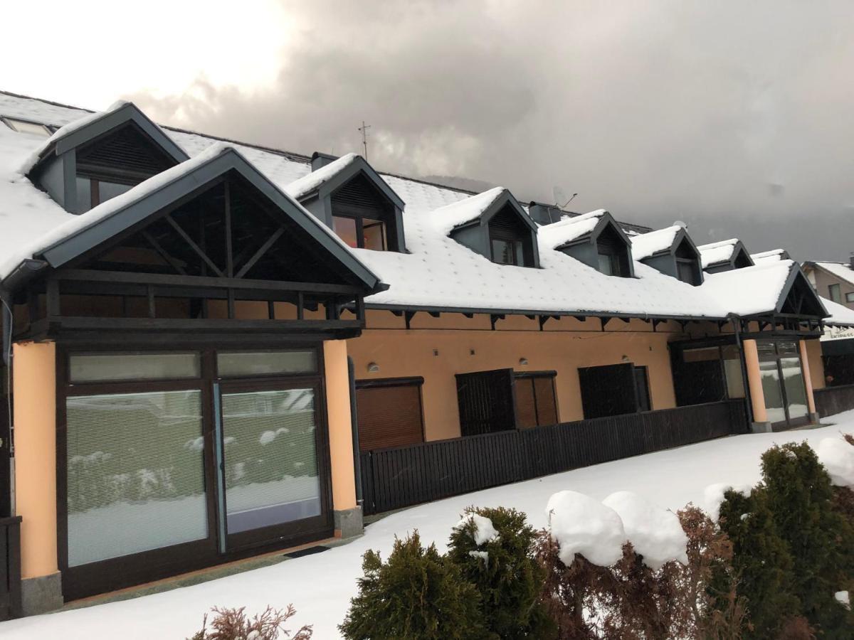 Sport & Sunny Cosy Alpine Retreat Appartement Kranjska Gora Buitenkant foto
